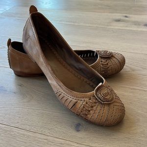 Authentic Frye all leather, tan ballet flat.